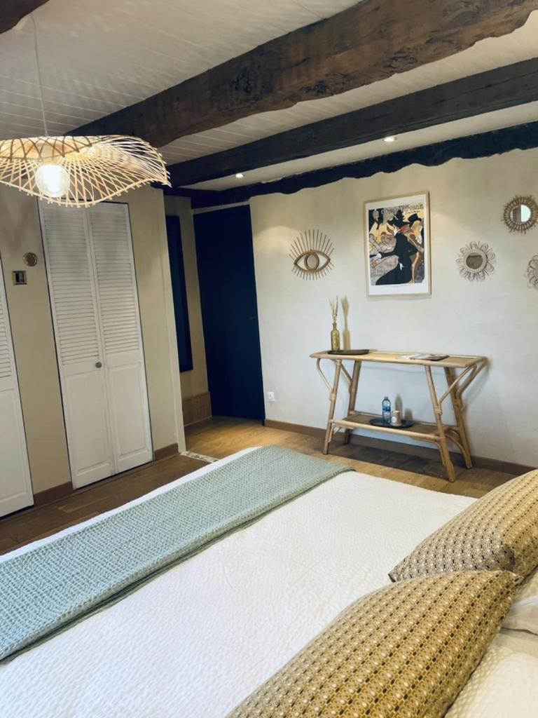 L'Oree Du Ciel Mouzieys-Panens Room photo